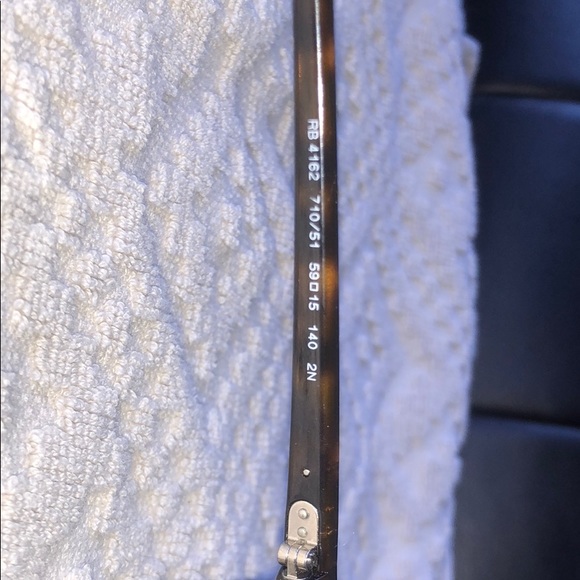 Ray Bans Sunglasses - Picture 5 of 7